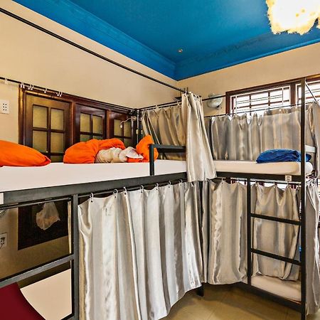 Spot On 711 Otium Hostel Da Nang Buitenkant foto