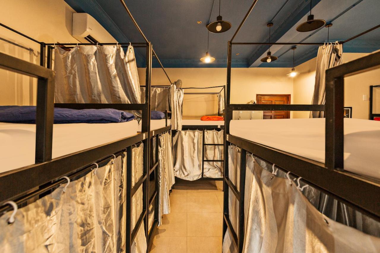 Spot On 711 Otium Hostel Da Nang Buitenkant foto